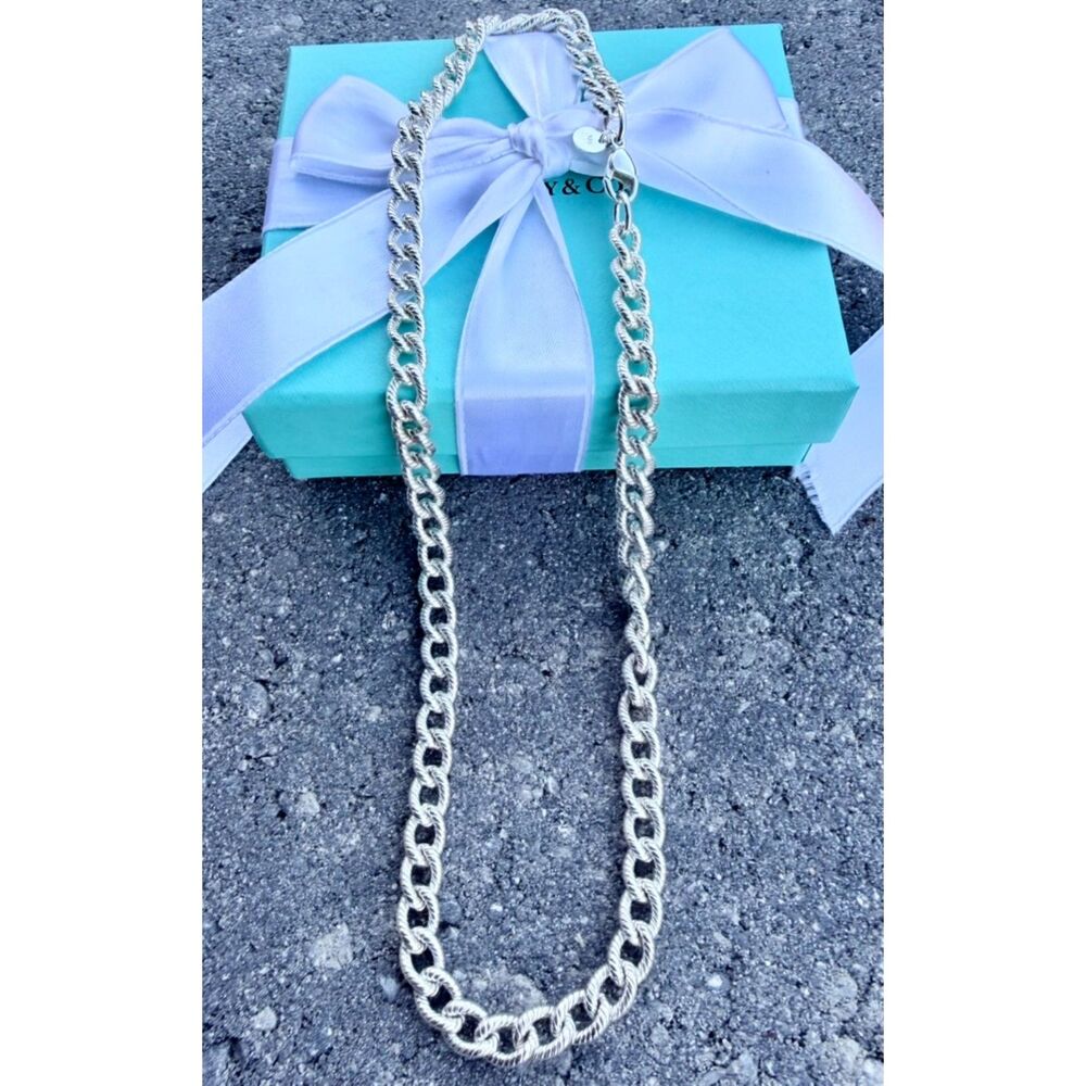 Tiffany & Co Rare and Retired Textured Link Necklace Chain Silver 18 inch